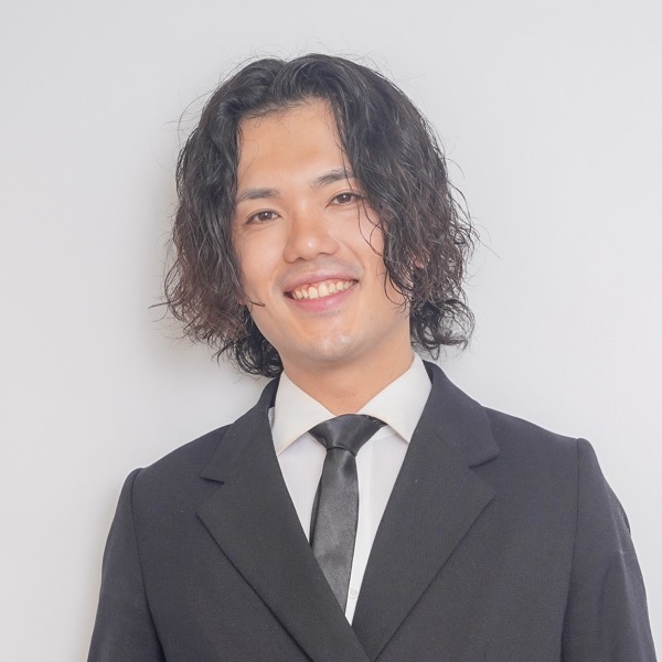 有岡光の顔写真